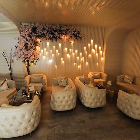 Krone Hotel Baku Luaran gambar