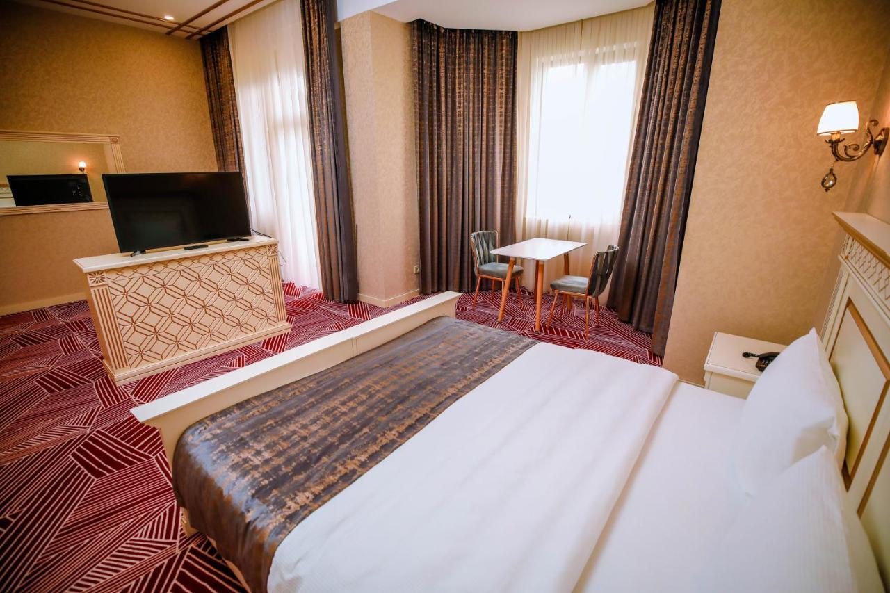 Krone Hotel Baku Luaran gambar