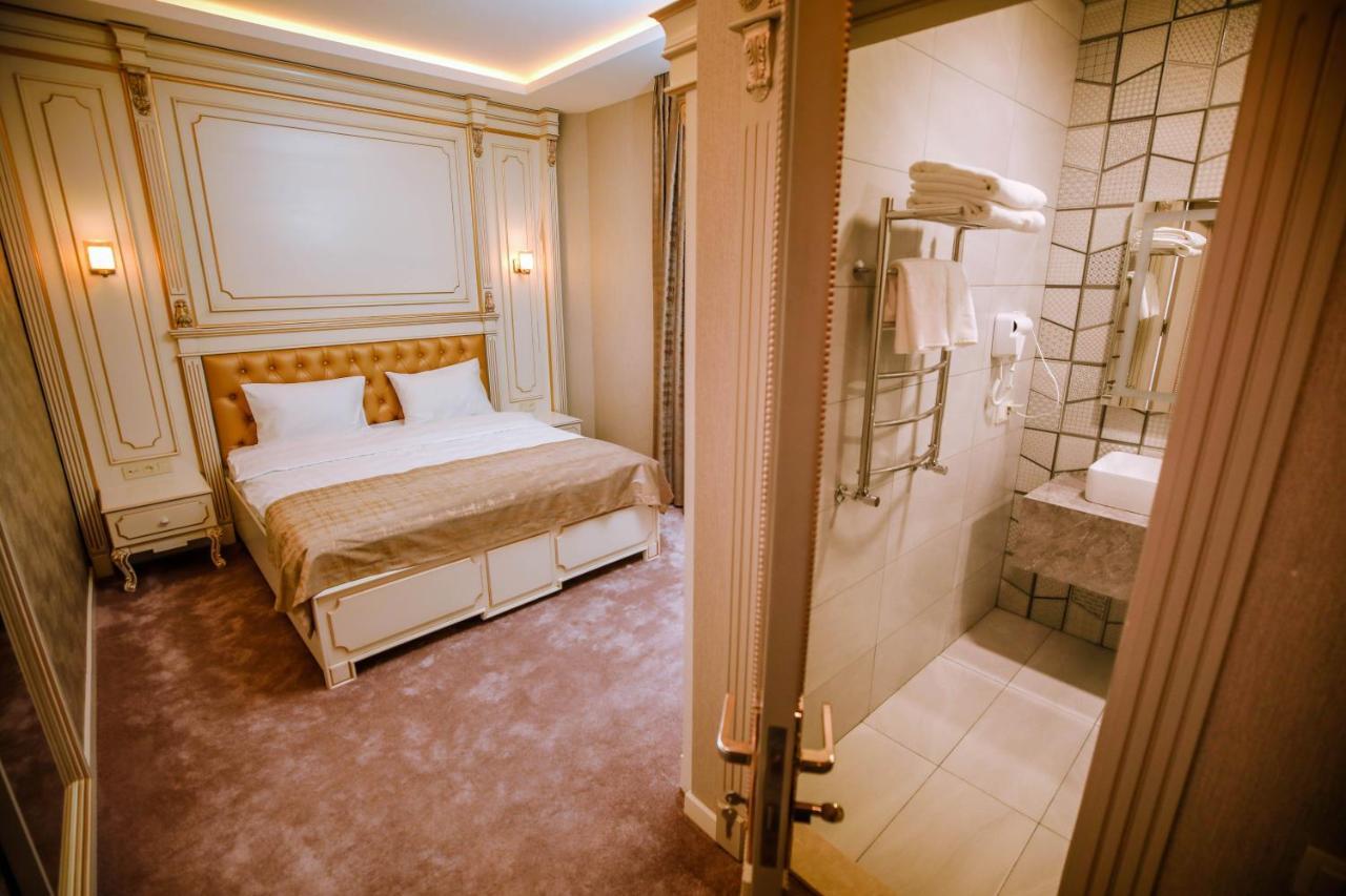 Krone Hotel Baku Luaran gambar