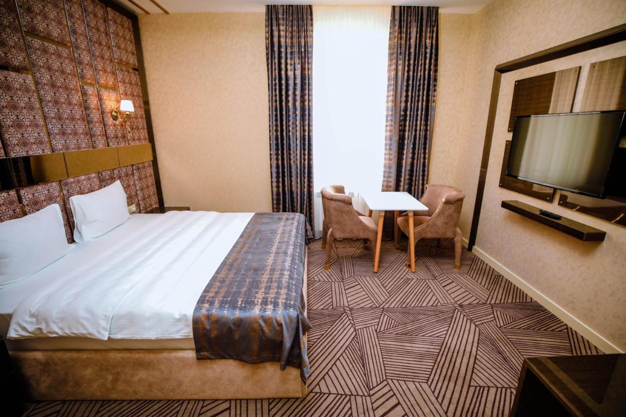 Krone Hotel Baku Luaran gambar
