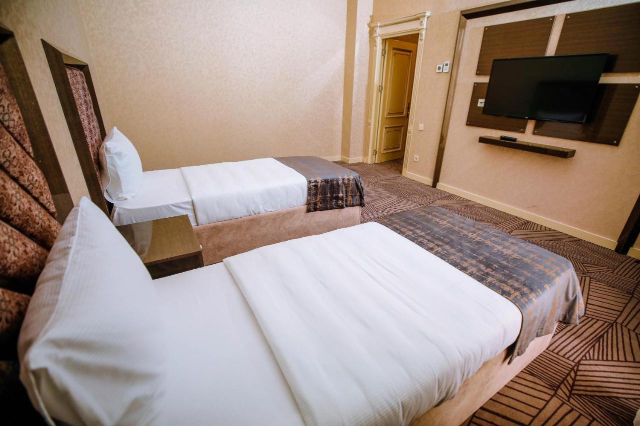 Krone Hotel Baku Luaran gambar
