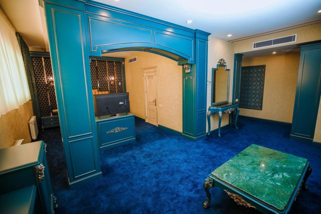 Krone Hotel Baku Luaran gambar