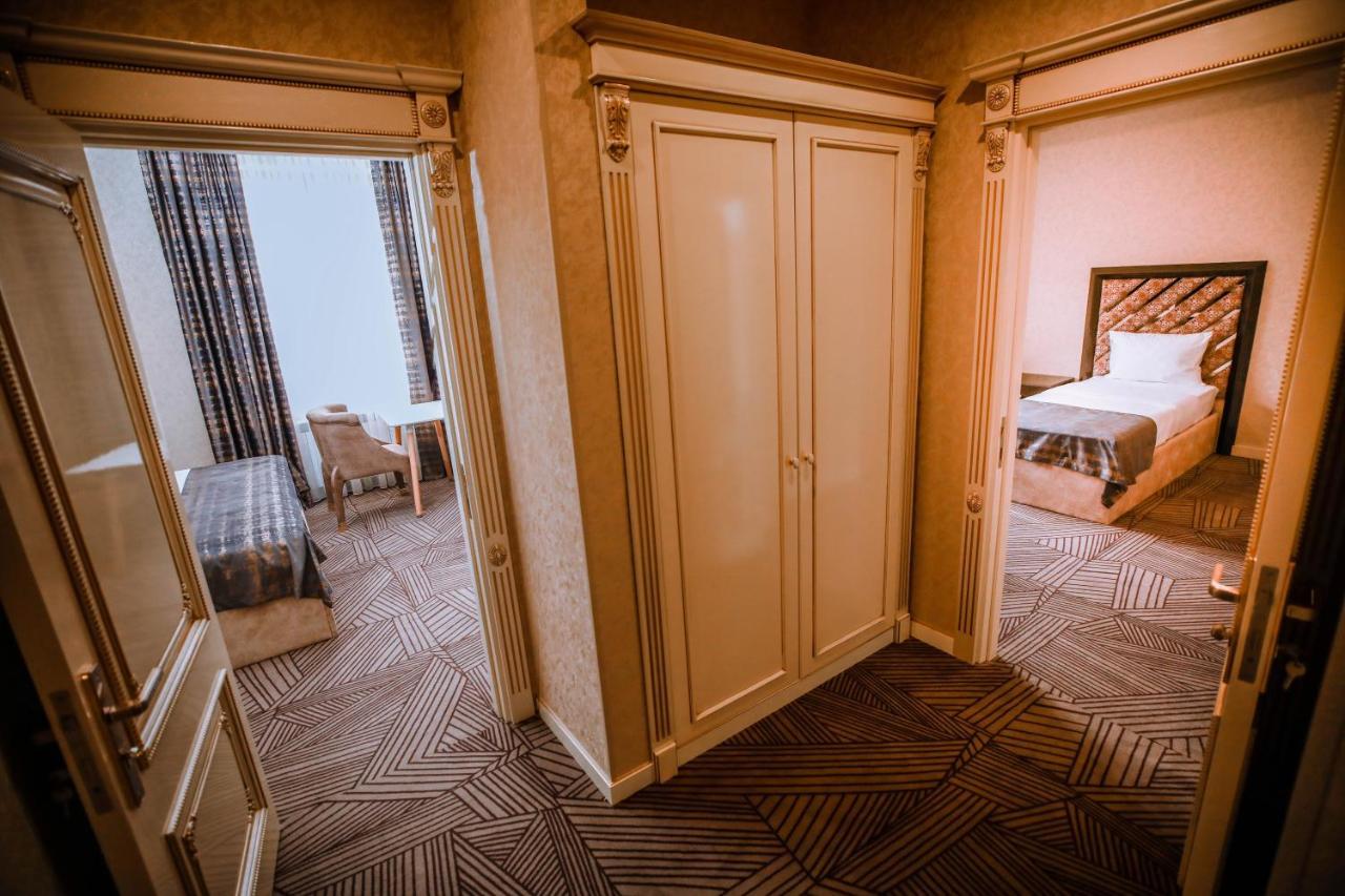 Krone Hotel Baku Luaran gambar