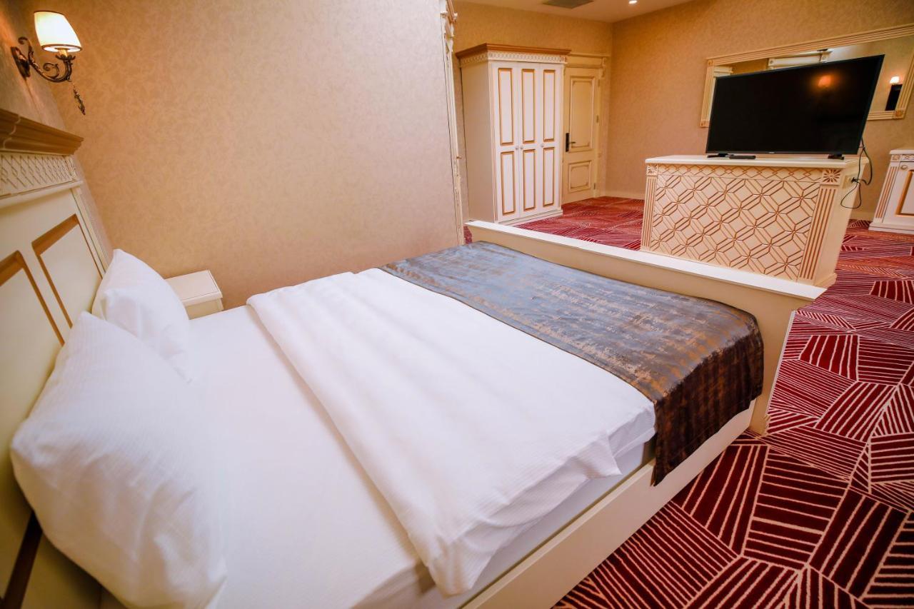 Krone Hotel Baku Luaran gambar