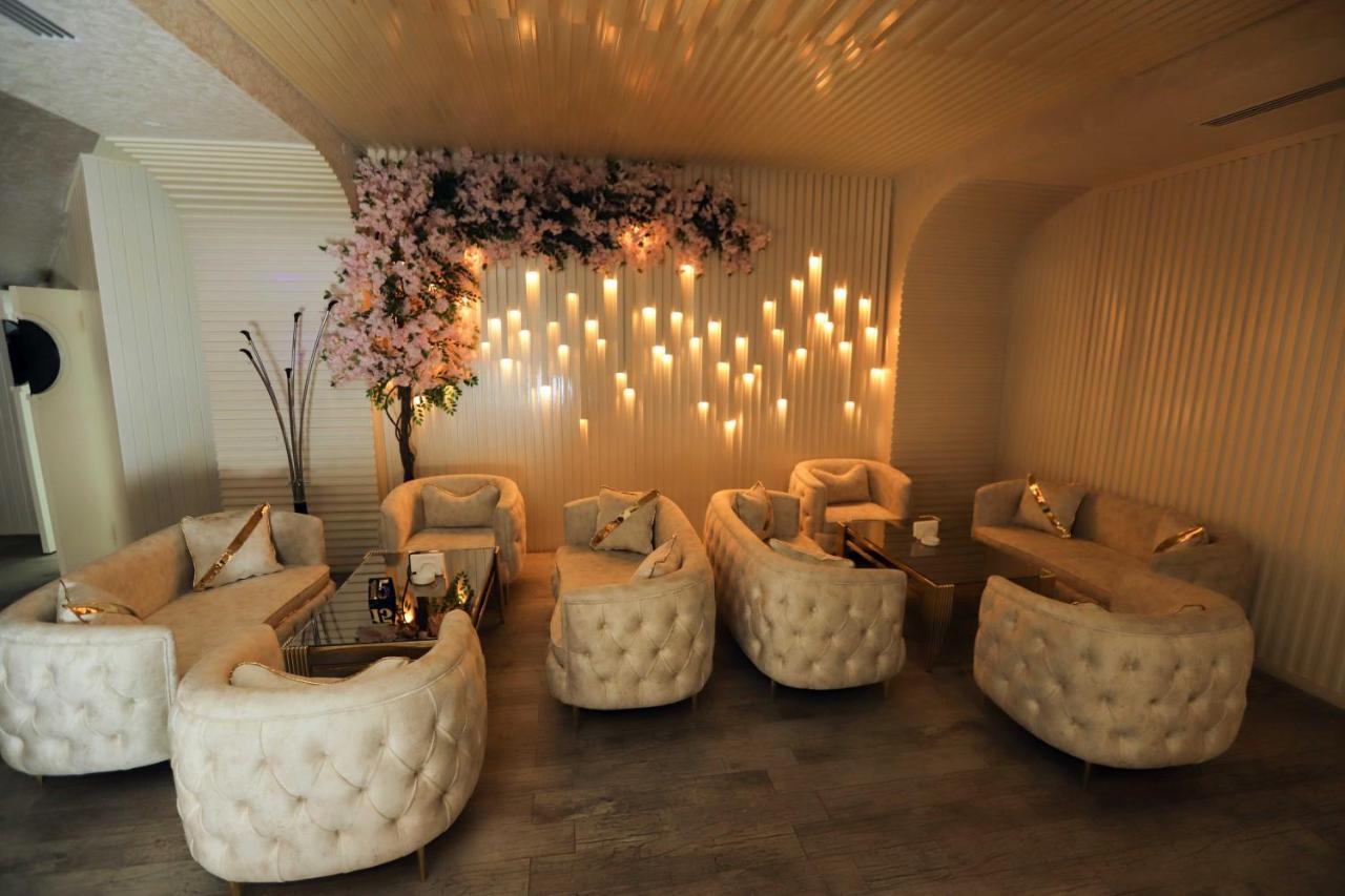 Krone Hotel Baku Luaran gambar