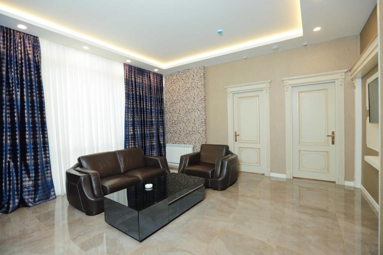 Krone Hotel Baku Luaran gambar