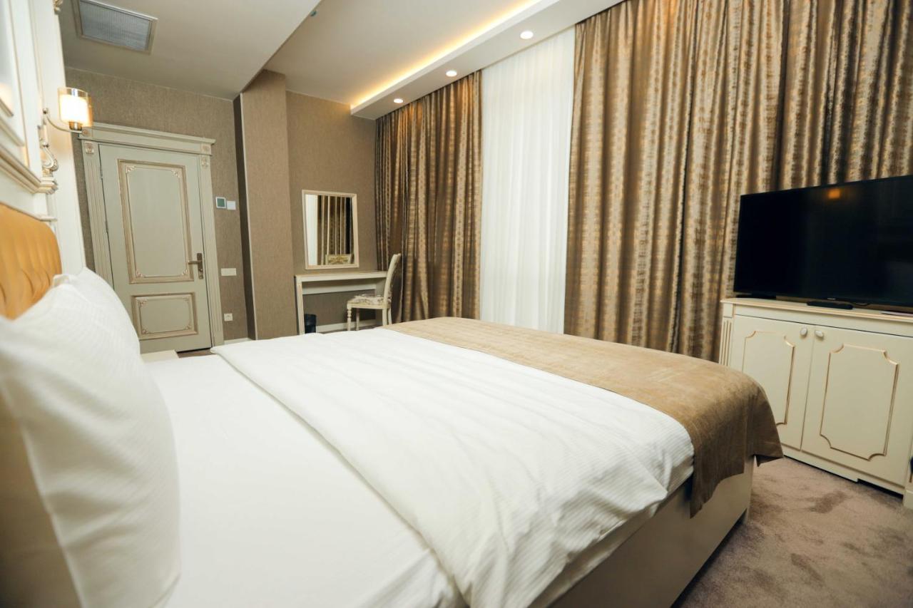 Krone Hotel Baku Luaran gambar