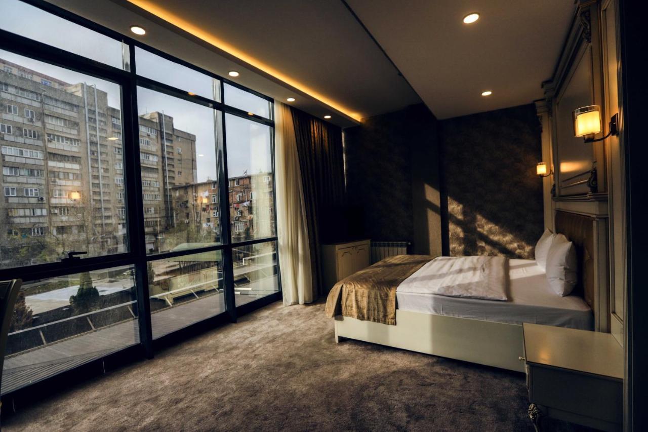 Krone Hotel Baku Luaran gambar