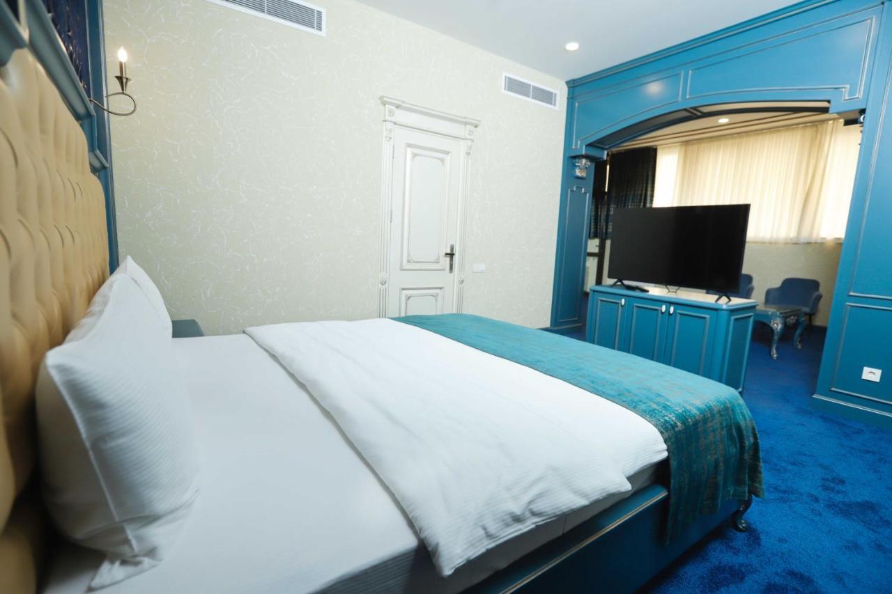 Krone Hotel Baku Luaran gambar