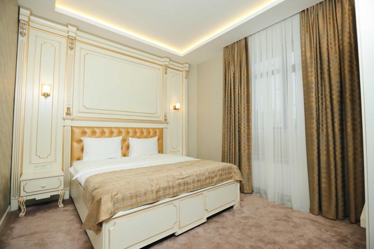Krone Hotel Baku Luaran gambar