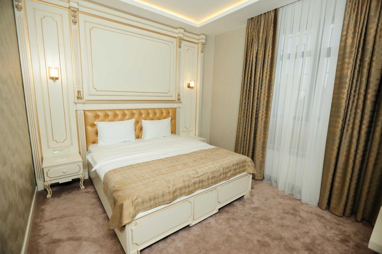 Krone Hotel Baku Luaran gambar